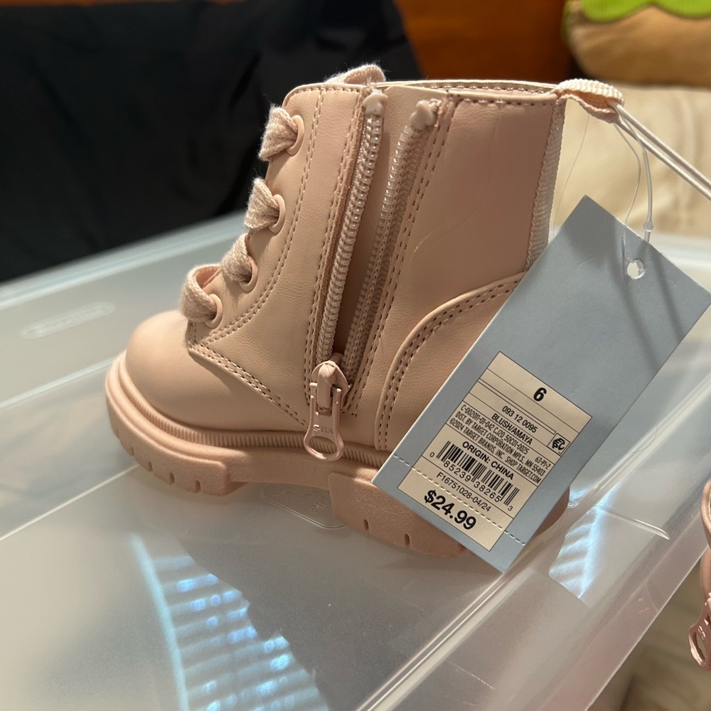 Cat & Jack Light Pink Kids Boots